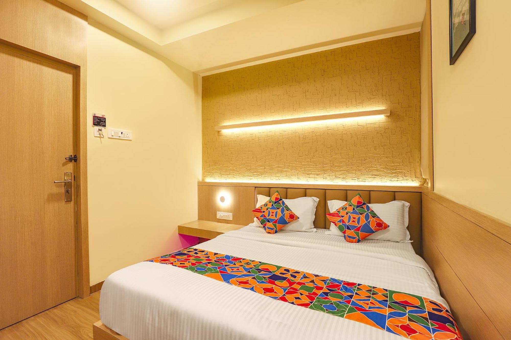 Fabhotel Nestlay Rooms High Court - Nr Parry'S Corner Čennai Exteriér fotografie
